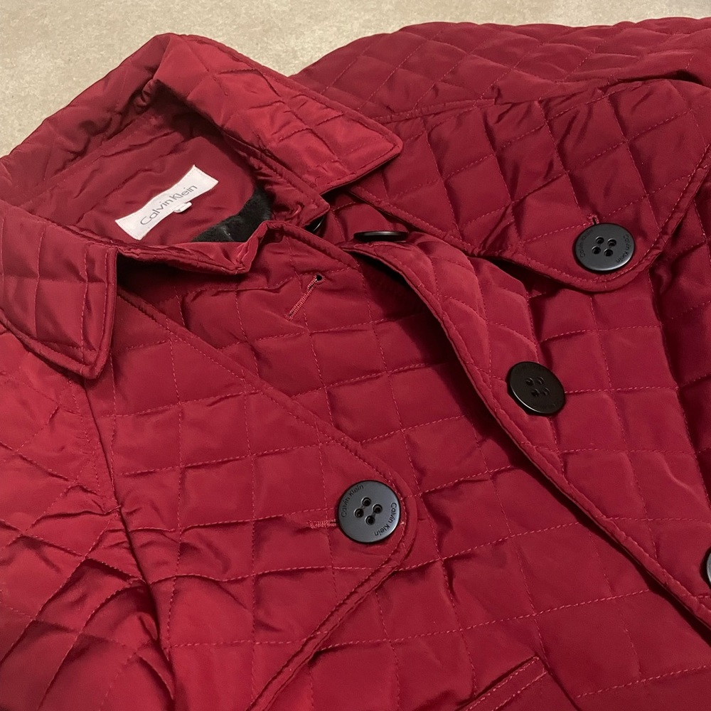 Calvin Klein jacket 🧥 Cozy and Warm Red